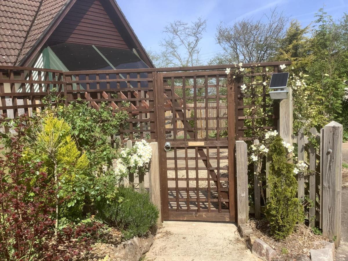 The Forge Villa Winscombe Exterior foto