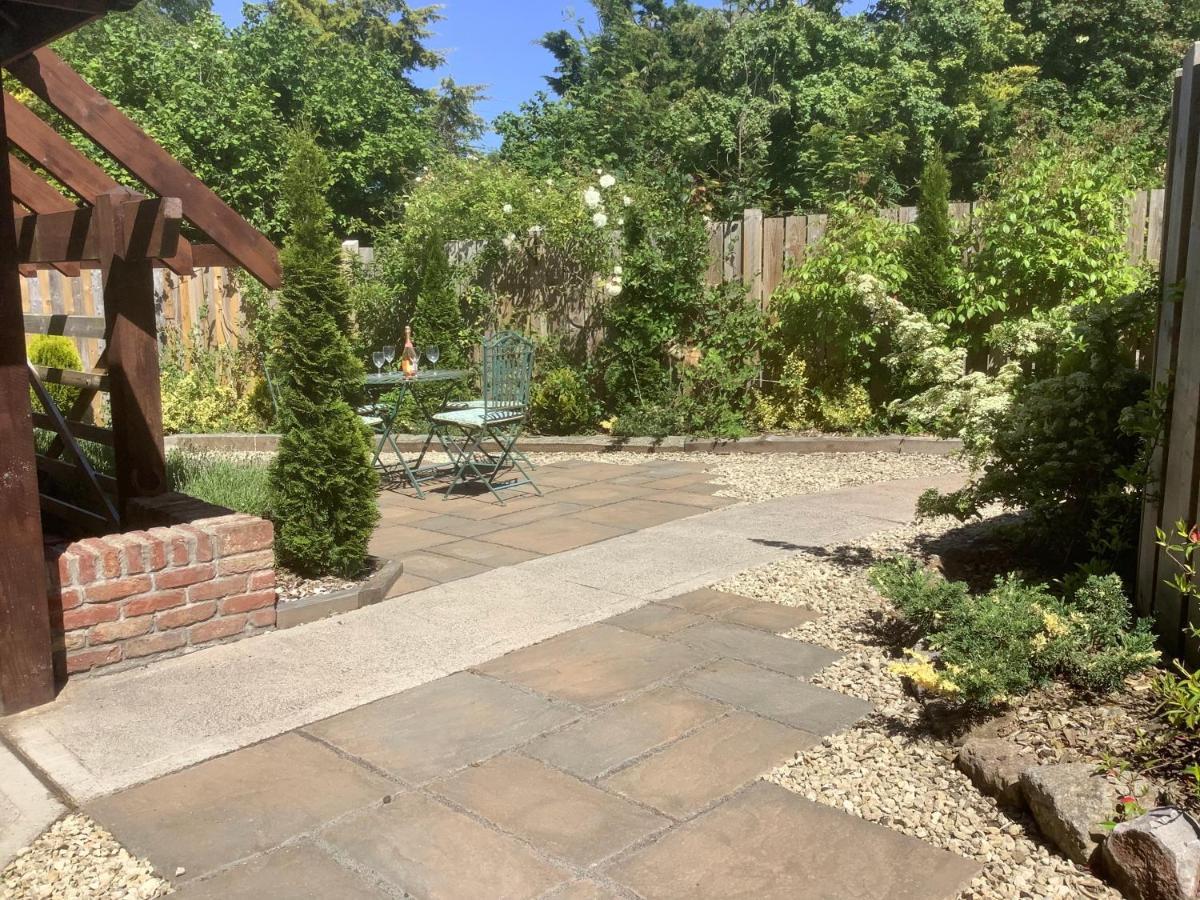 The Forge Villa Winscombe Exterior foto