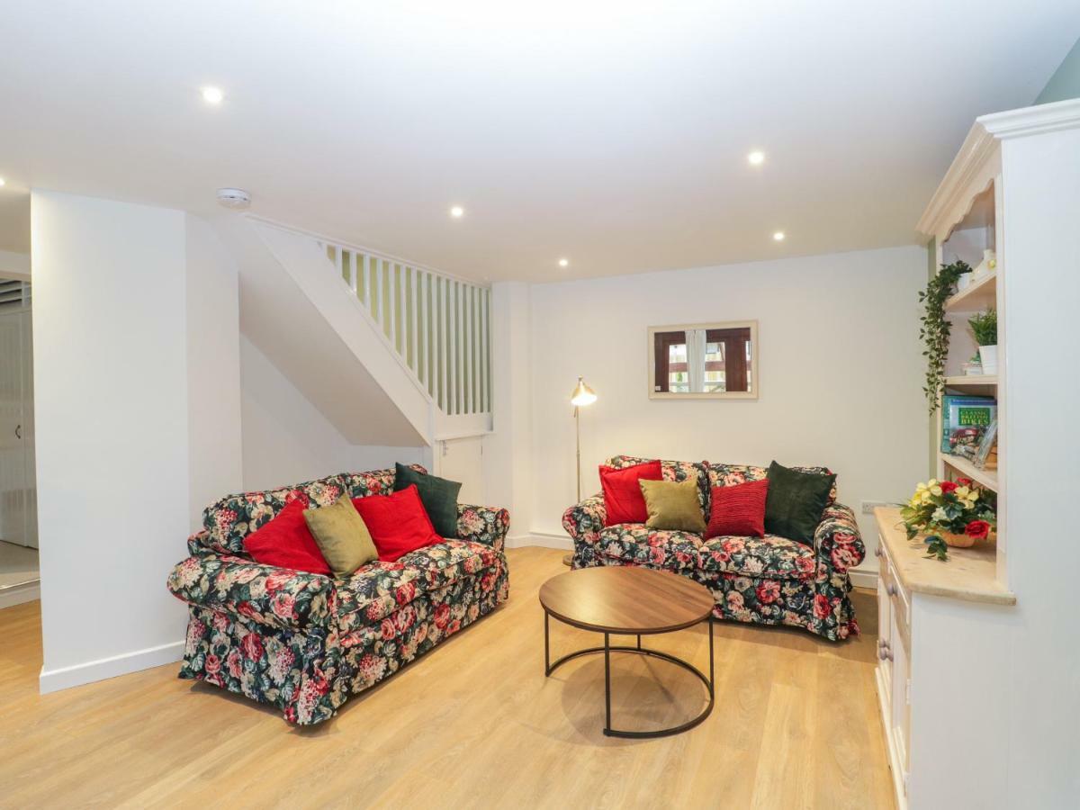 The Forge Villa Winscombe Exterior foto